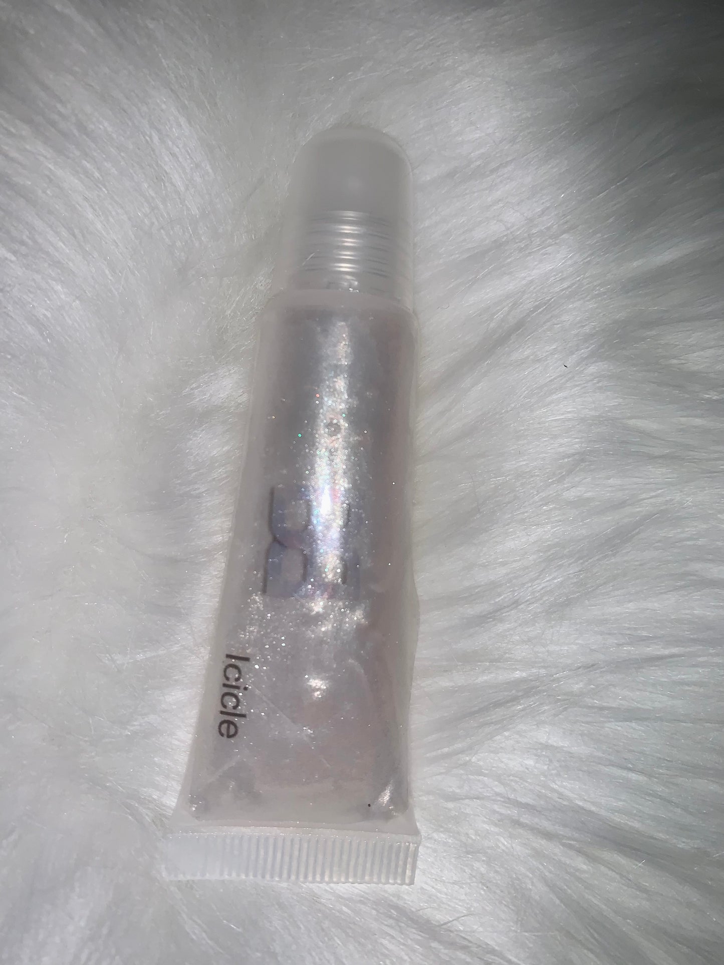 Icicle lip gloss